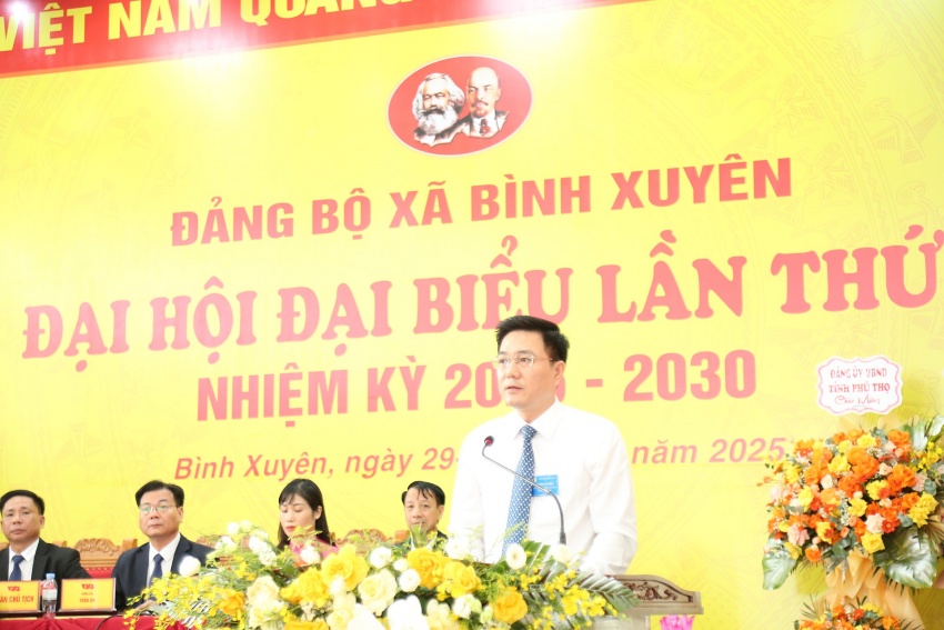 Quyết tâm trở thành trung tâm văn hóa, dịch vụ và đô thị văn minh, hiện đại