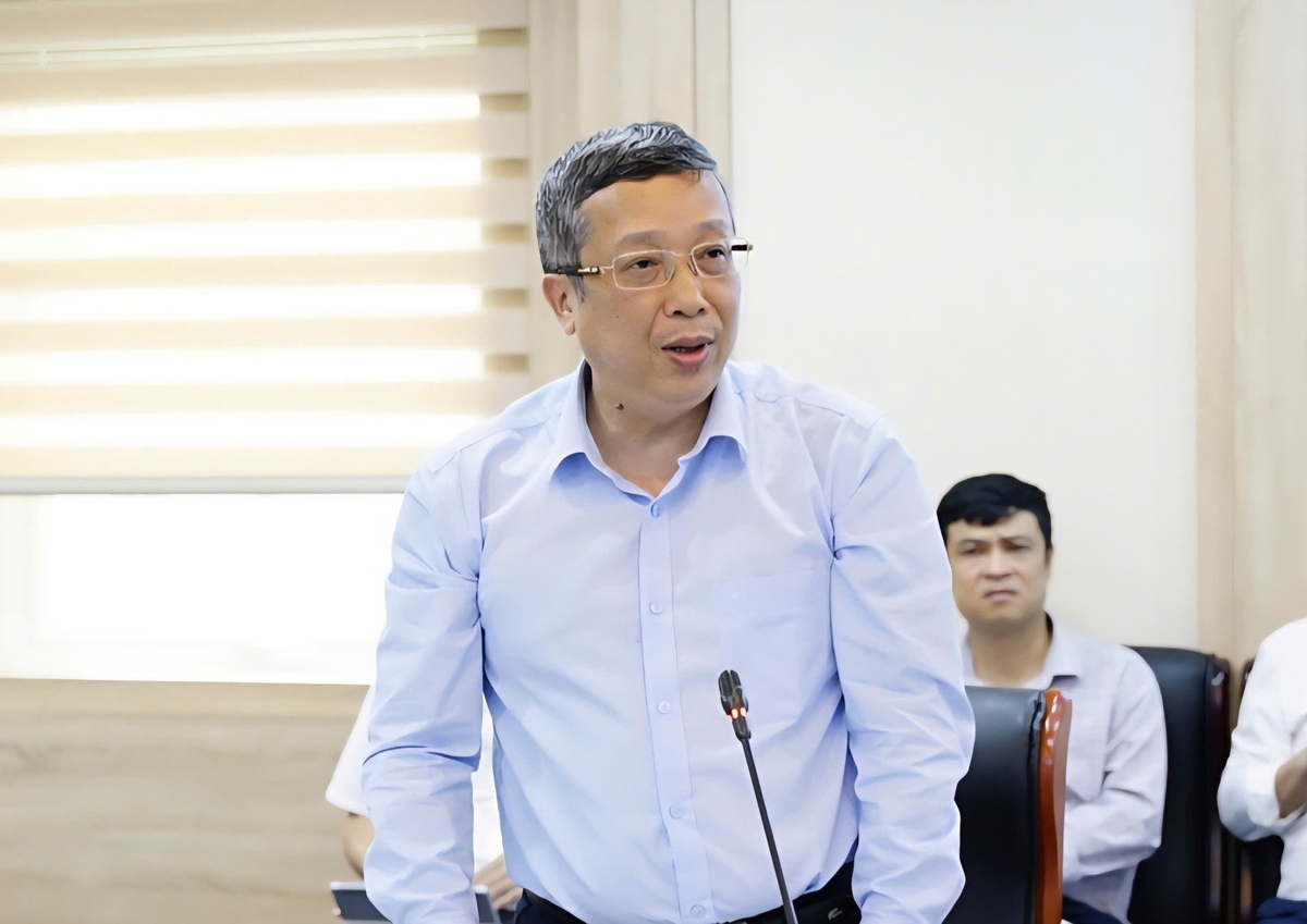 Thứ trưởng Hoàng Trung yêu cầu xây dựng cơ sở dữ liệu hợp tác quốc tế thống nhất, có khả năng kết nối, chia sẻ giữa các đơn vị trong Bộ để nâng cao hiệu quả công việc. Ảnh: Linh Linh.