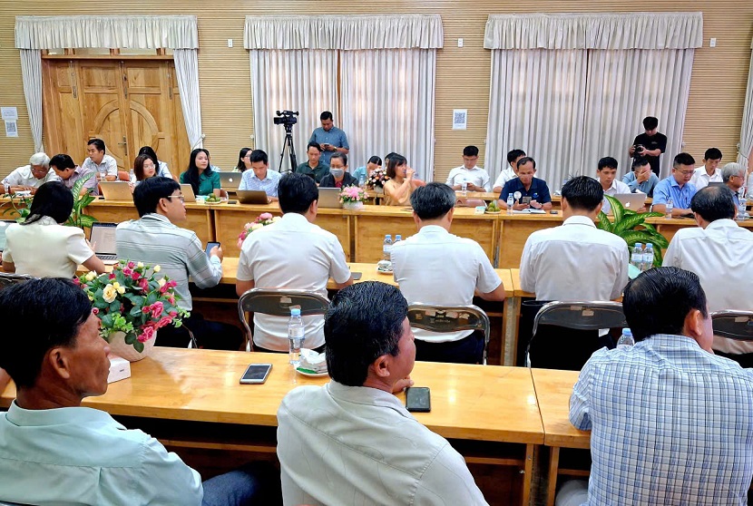 Hội thảo khoa học “Nông dân Việt Nam - từ truyền thống đến chuyên nghiệp và thông minh”