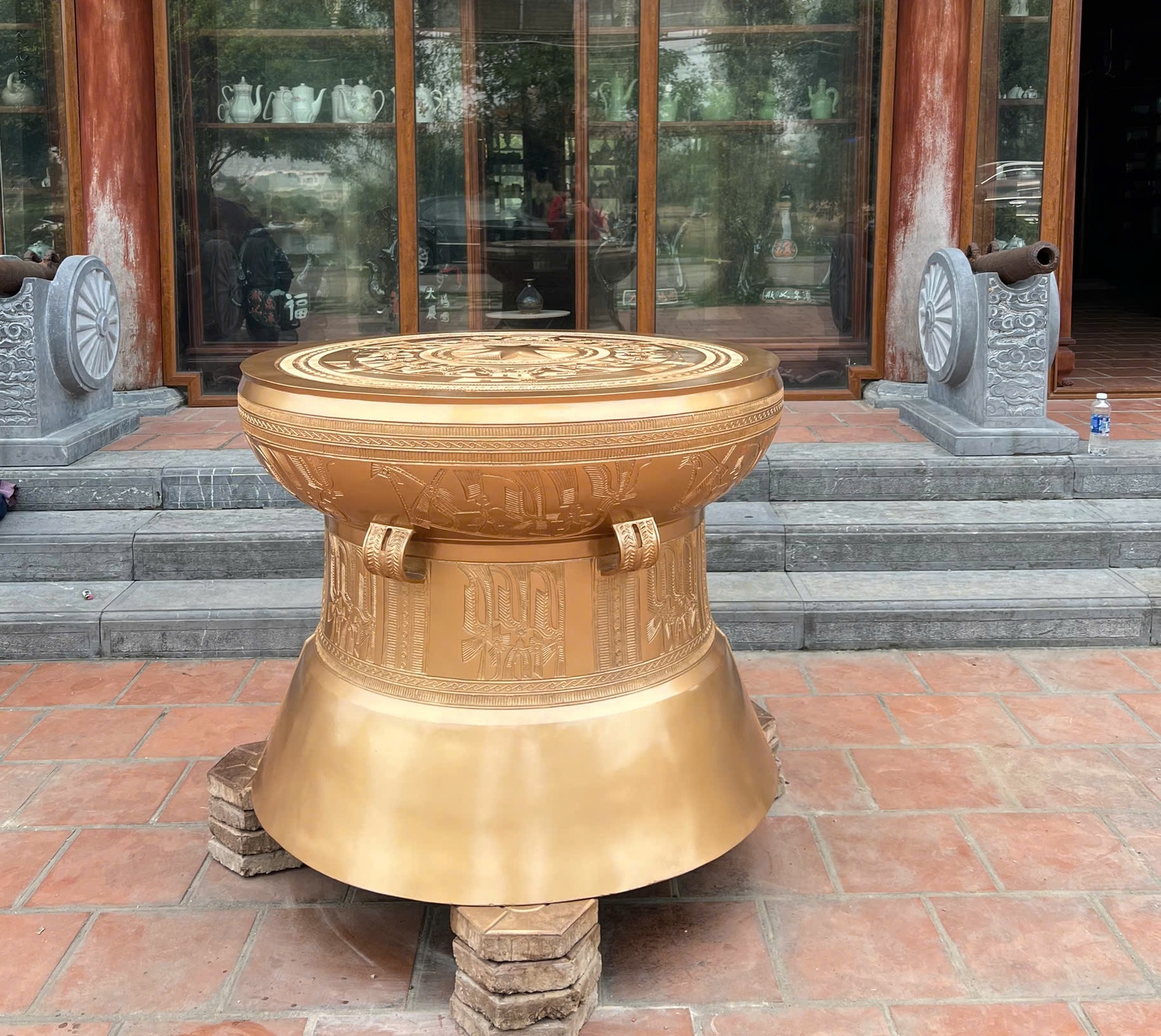 Trống đồng sau khi hoàn thiện
