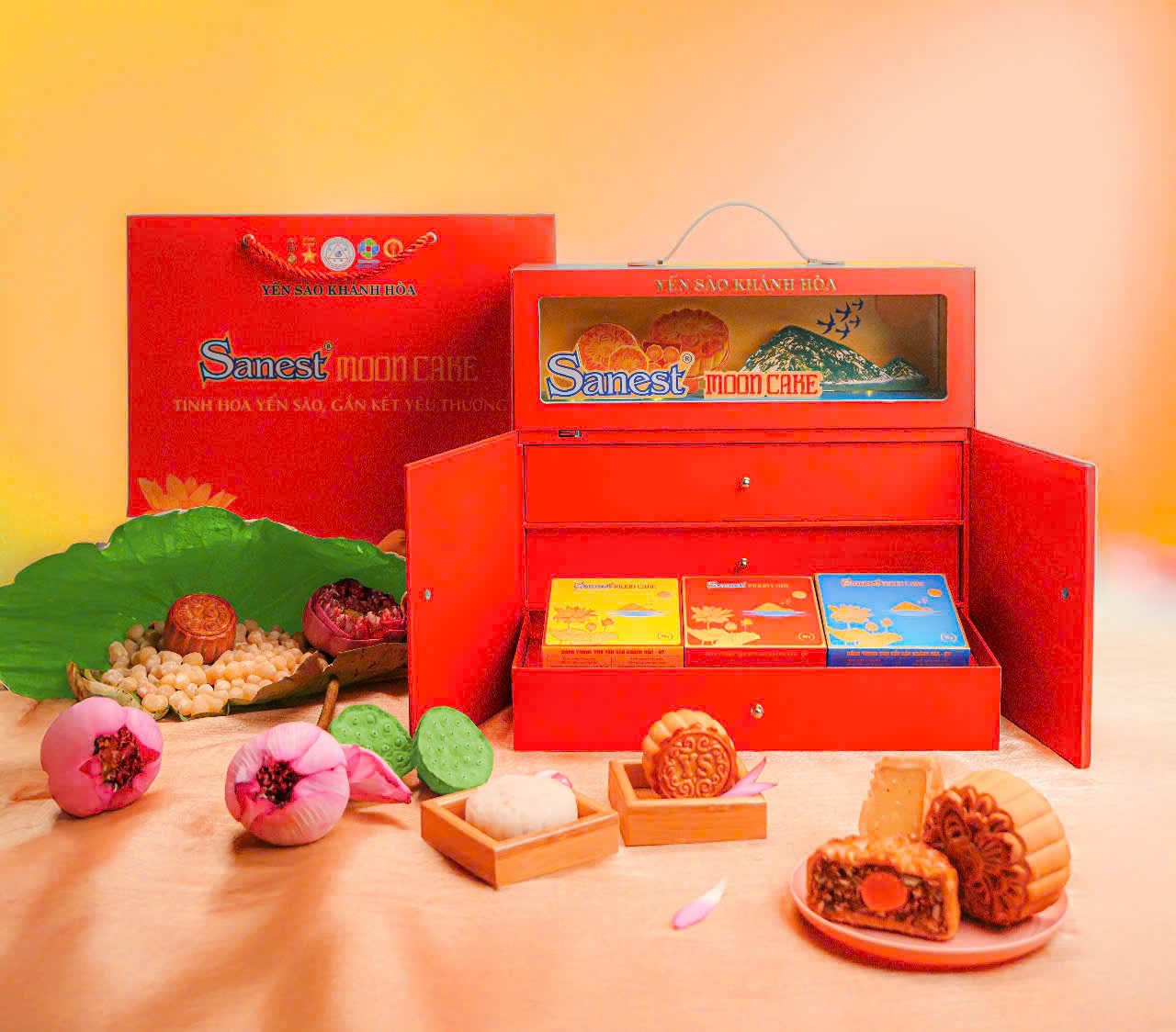 Sanest Moon Cake  “Tinh hoa Yến sào – gắn kết yêu thương” Sanest Moon Cake  “Tinh hoa Yến sào – gắn kết yêu thương”