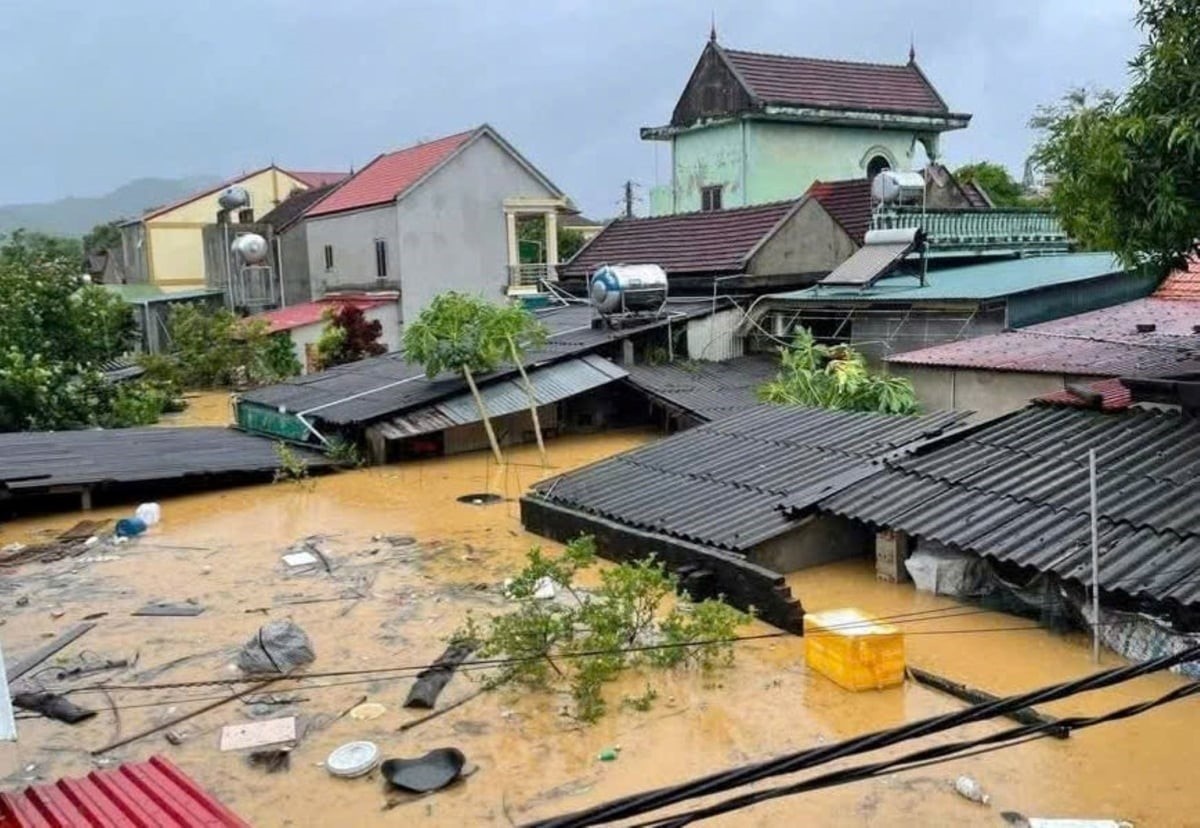  Quỳ Châu ngập sâu trong nước lũ