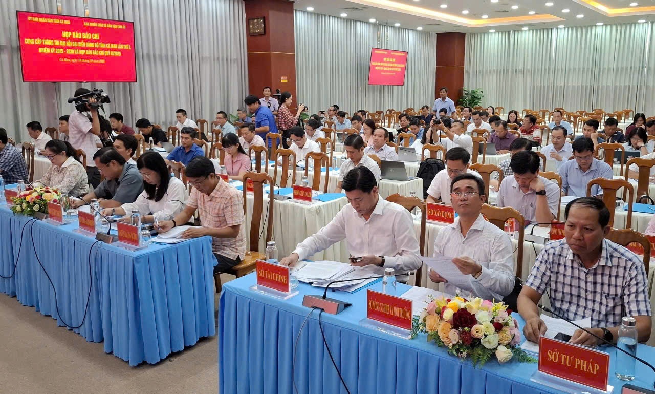 Đại hội đại biểu Đảng bộ tỉnh Cà Mau diễn ra ngày 16 và 17/10 Đại hội đại biểu Đảng bộ tỉnh Cà Mau diễn ra ngày 16 và 17/10