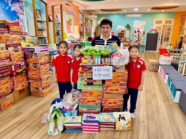 Chung tay lan tỏa yêu thương – Hướng về đồng bào vùng lũ