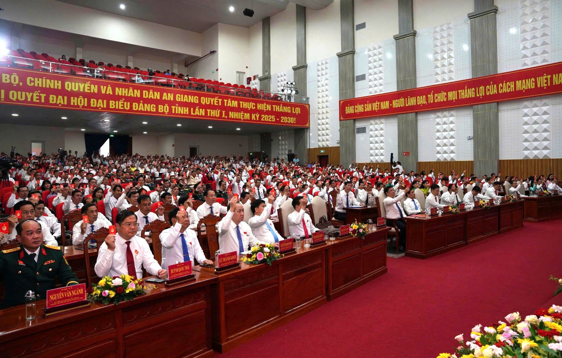 Đại hội đại biểu Đảng bộ tỉnh An Giang lần thứ I tổ chức phiên trù bị