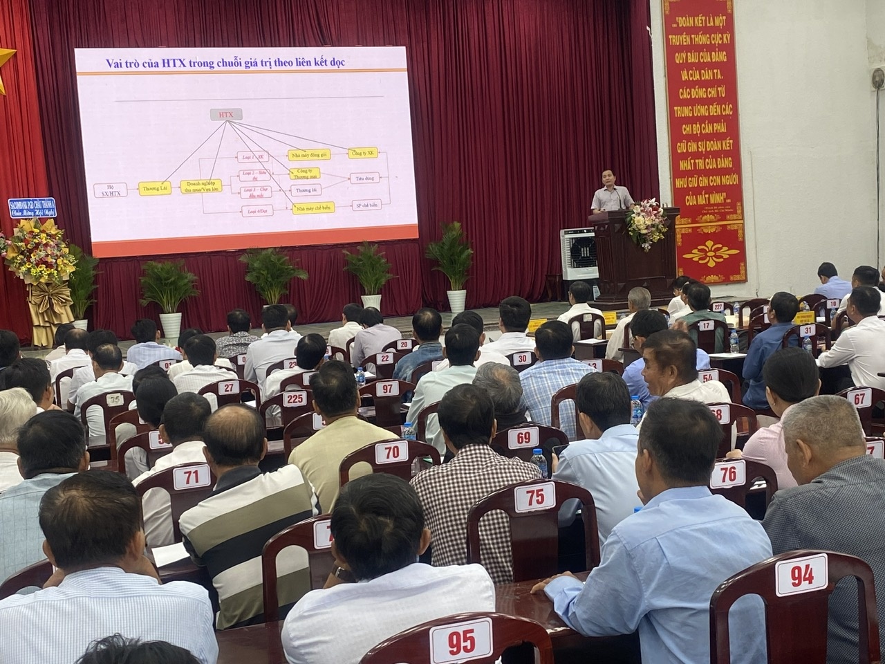 Khi Bí thư xã làm “Đại sứ OCOP” ở xã Tân Hòa, TP. Cần Thơ