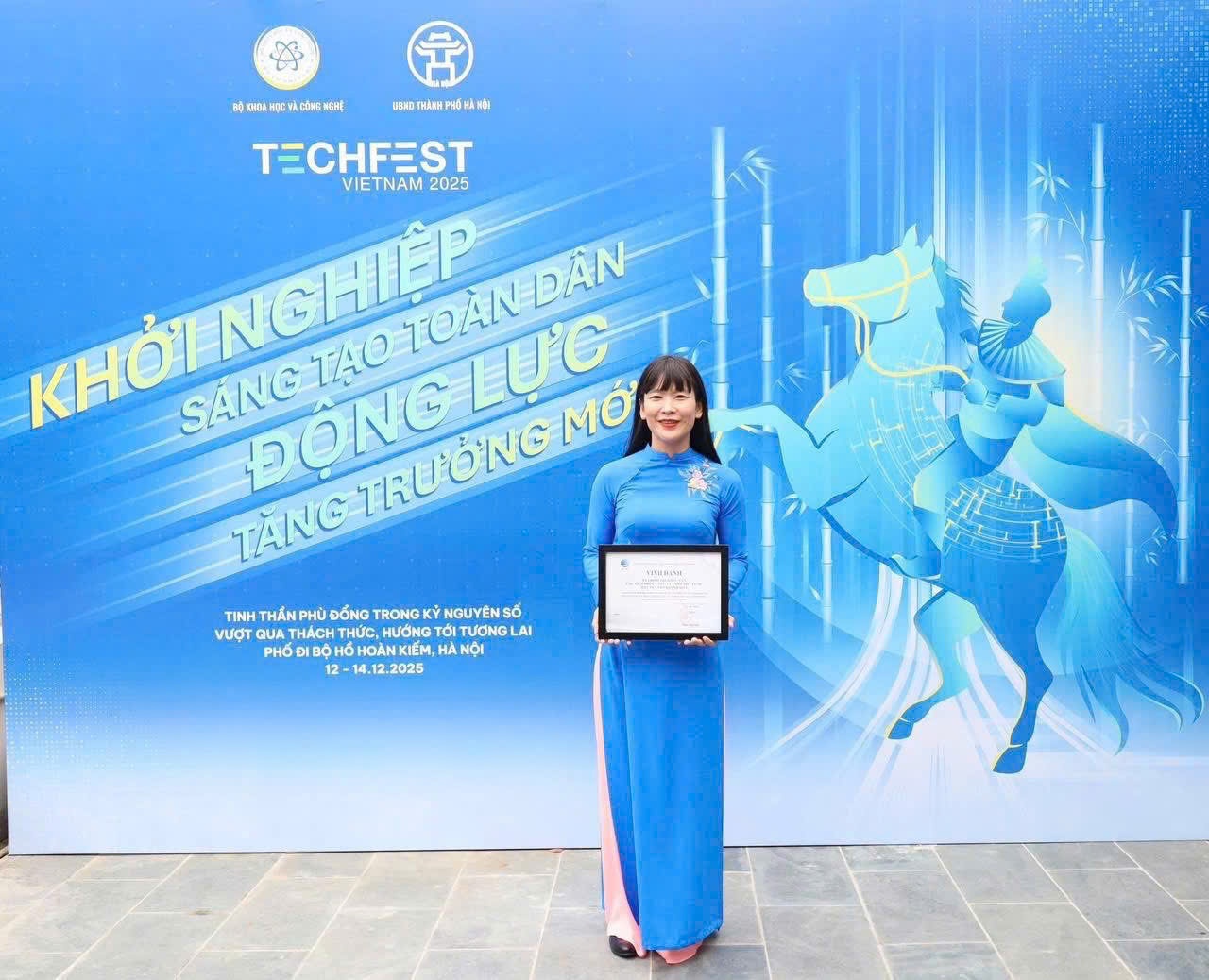 Bà Trịnh Thị Hồng Vân lọt vào top những cá nhân xuất sắc trong lĩnh vực khoa học công nghệ