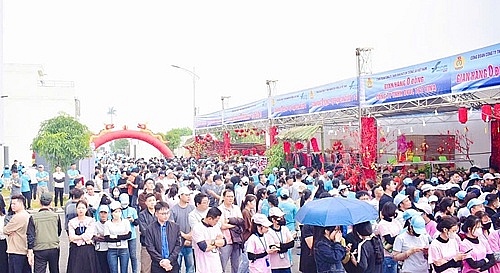 Xuân đất Tổ gắn kết lòng dân, vượt khó đón Tết an vui