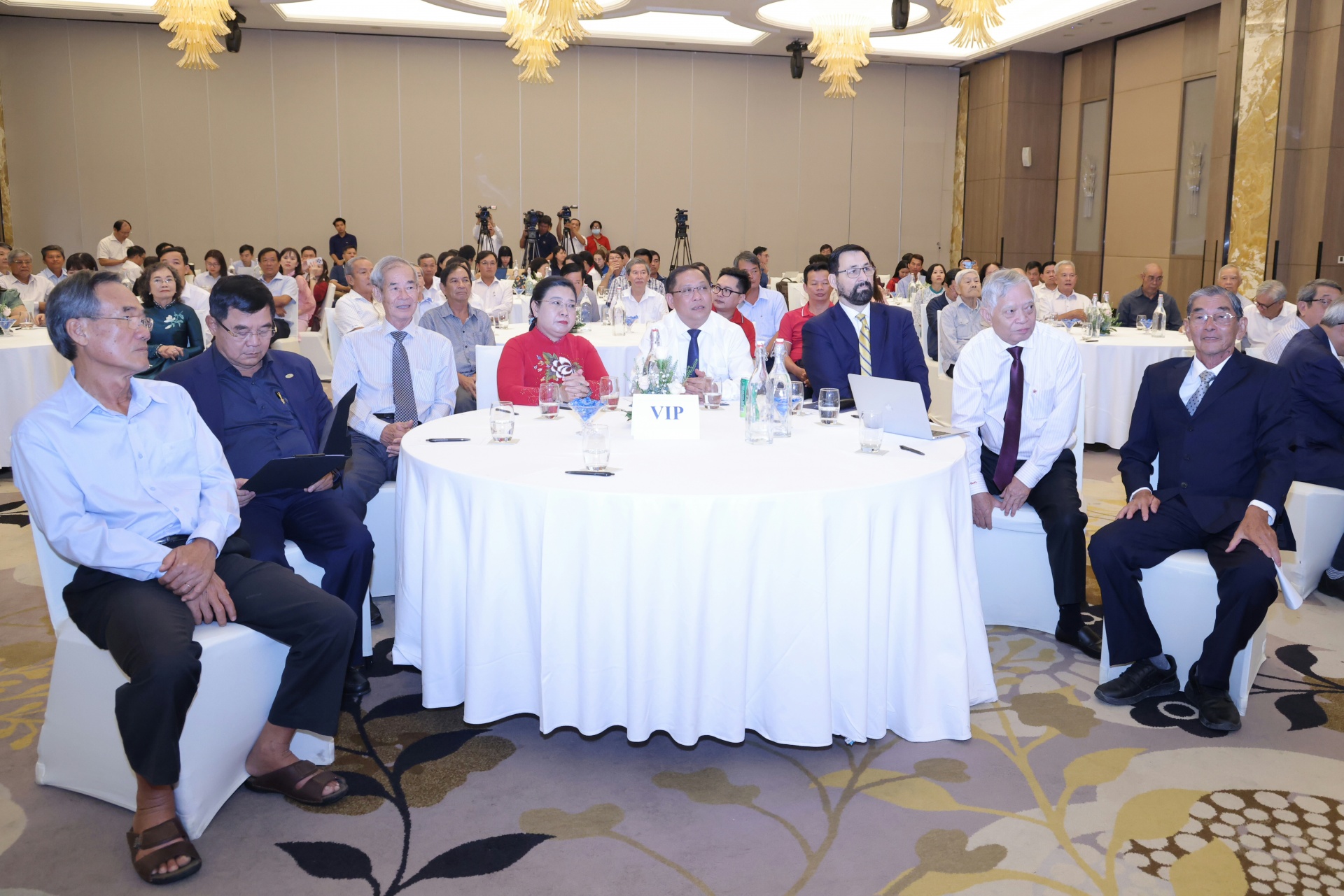 Từ gạo ST25 đến chiến lược lúa gạo quốc gia