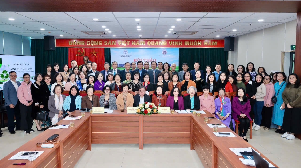 Trí thức Việt Nam đồng hành vì một tương lai xanh