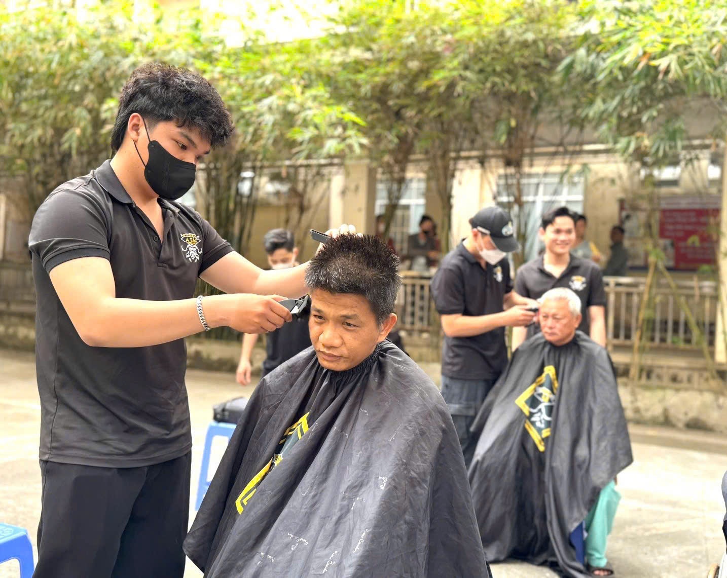 Chương trình “Xuân yêu thương - mang âm nhạc đến bệnh viện”