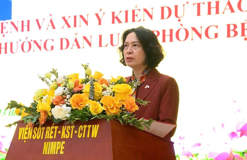 Thứ trưởng Bộ Y tế Nguyễn Thị Liên Hương phát biểu tại Hội thảo. (Ảnh: Vietnam+) Thứ trưởng Bộ Y tế Nguyễn Thị Liên Hương phát biểu tại Hội thảo. (Ảnh: Vietnam+)