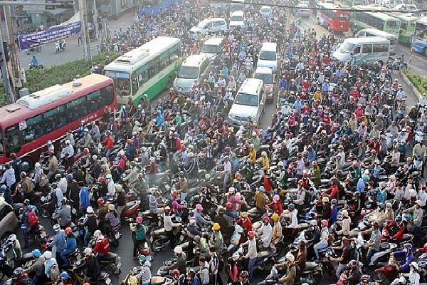    Lưu lượng tăng cao, nguy cơ ùn tắc dịp lễ (ảnh minh hoạ)