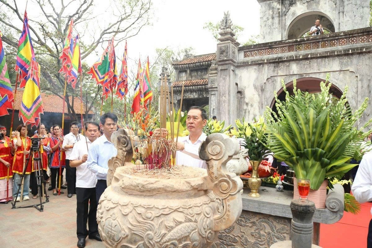Lễ hội Đền Bà Triệu năm 2026: Tôn vinh Anh hùng dân tộc, lan tỏa giá trị văn hóa xứ Thanh Lễ hội Đền Bà Triệu năm 2026: Tôn vinh Anh hùng dân tộc, lan tỏa giá trị văn hóa xứ Thanh