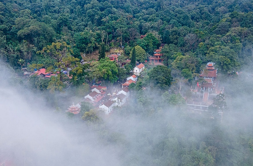 Phú Thọ: Du khách háo hức tìm về đất Mẫu trước ngày hội lớn