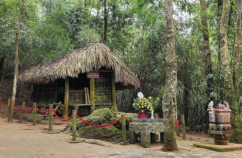 Tháng Năm về Tân Trào nhớ Bác