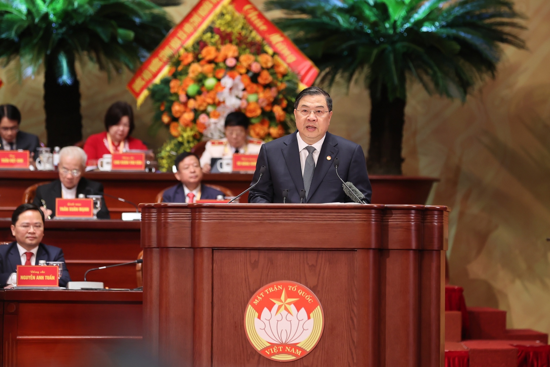 Ủy viên Bộ Chính trị, Phó Thủ tướng Thường trực Chính phủ Phạm Gia Túc phát biểu tại phiên khai mạc Đại hội đại biểu toàn quốc Mặt trận Tổ quốc Việt Nam lần thứ XI, nhiệm kỳ 2026 – 2031 - Ảnh: VGP