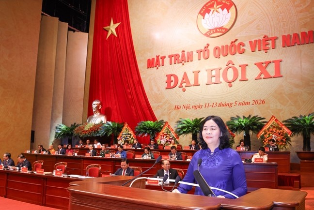 Đồng chí Bùi Thị Minh Hoài, Ủy viên Bộ Chính trị, Bí thư Trung ương Đảng, Bí thư Đảng ủy MTTQ, các đoàn thể Trung ương, Chủ tịch Ủy ban Trung ương MTTQ Việt Nam khóa XI phát biểu nhận nhiệm vụ -Ảnh: VGP Đồng chí Bùi Thị Minh Hoài, Ủy viên Bộ Chính trị, Bí thư Trung ương Đảng, Bí thư Đảng ủy MTTQ, các đoàn thể Trung ương, Chủ tịch Ủy ban Trung ương MTTQ Việt Nam khóa XI phát biểu nhận nhiệm vụ -Ảnh: VGP
