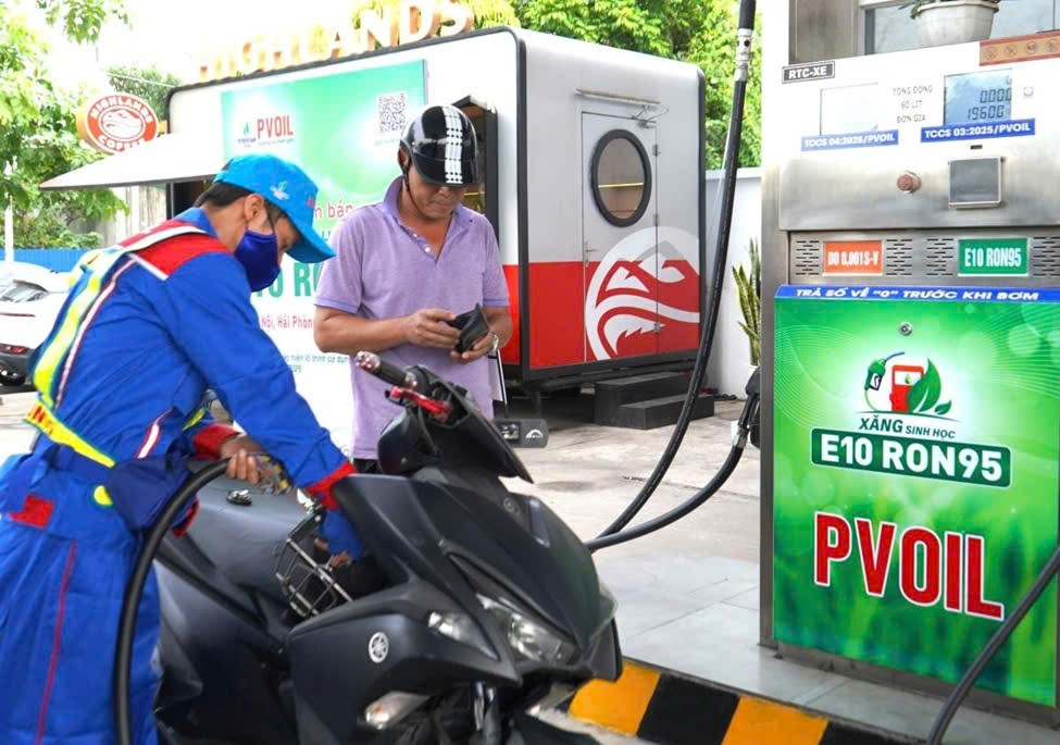 Petrovietnam nỗ lực đảm bảo chuỗi cung ứng, ổn định nguồn cung xăng dầu