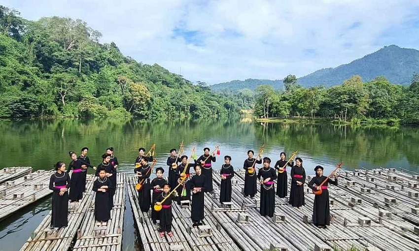 Tháng Năm về Tân Trào nhớ Bác