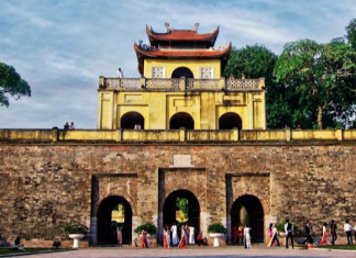 Hoàng thành Thăng Long mở cửa Hầm Cơ yếu đón khách tham quan
