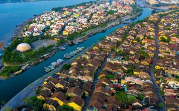 Phố cổ Hội An là trung tâm lịch sử đẹp nhất châu Á