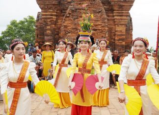 Ngày hội văn hóa dân tộc Chăm lần thứ VI: Tôn vinh bản sắc trong kỷ nguyên mới